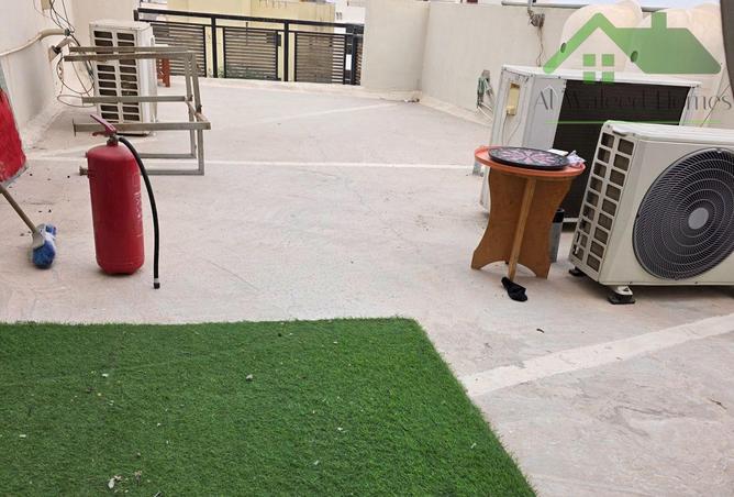 972209 - Property Image 2