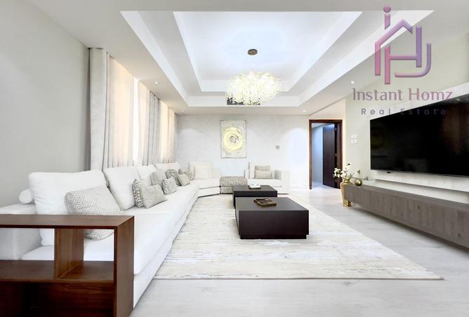 953567 - Property Image 2