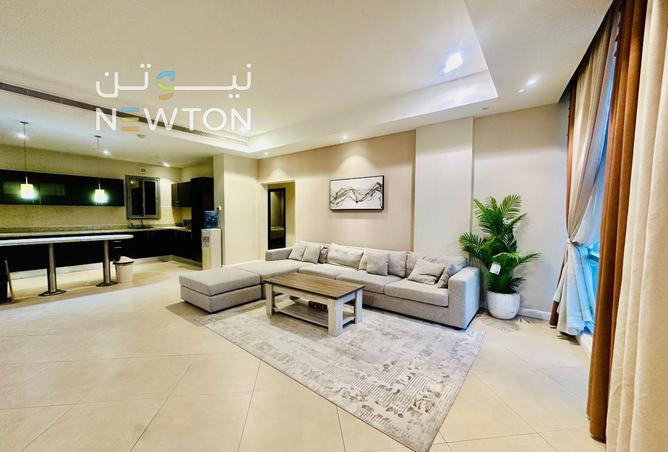 988177 - Property Image 2