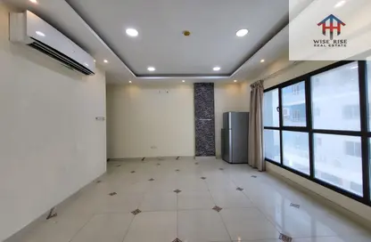 Apartment - 3 Bedrooms - 3 Bathrooms for rent in Hidd - Muharraq Governorate