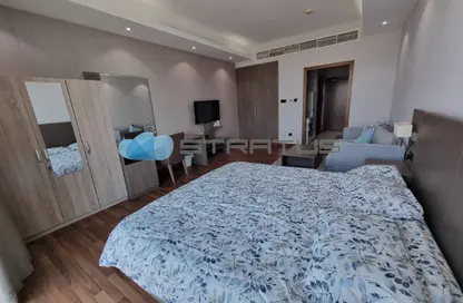 Apartment - Studio - 1 Bathroom for rent in Sanabis - Manama - Capital Governorate