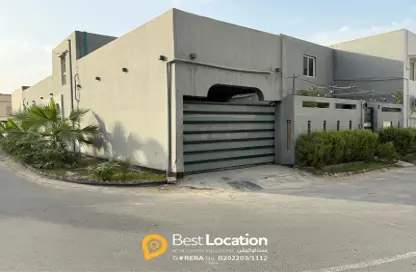 Villa - 4 Bedrooms - 3 Bathrooms for sale in Isa Town - Central Governorate