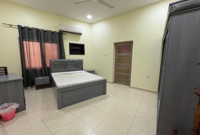 957540 - Property Image 2