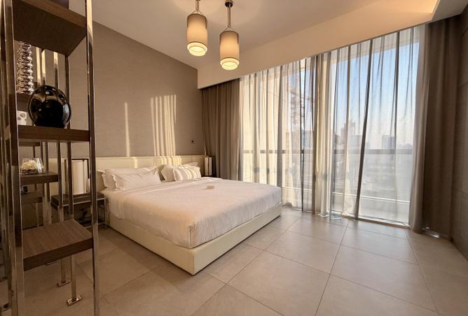 977837 - Property Image 2