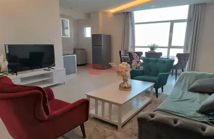 Apartment - 2 Bedrooms - 2 Bathrooms for rent in Mahooz - Manama - Capital Governorate