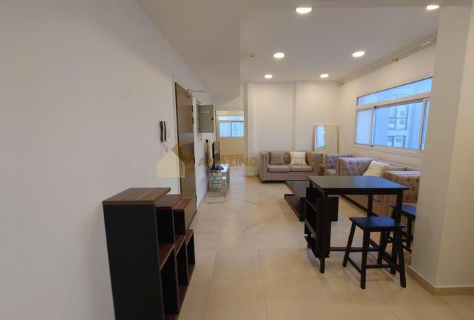 985008 - Property Image 3