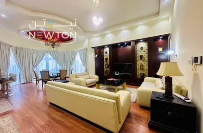 Apartment - 2 Bedrooms - 2 Bathrooms for rent in Al Juffair - Capital Governorate