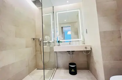 Apartment - 2 Bedrooms - 3 Bathrooms for rent in Al Juffair - Capital Governorate