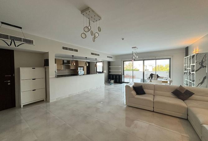 955375 - Property Image 3