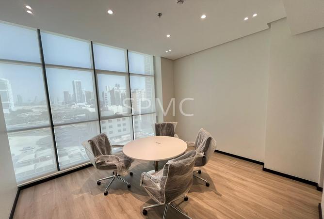 992110 - Property Image 2