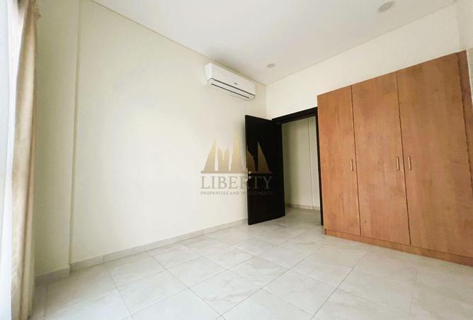 963722 - Property Image 2