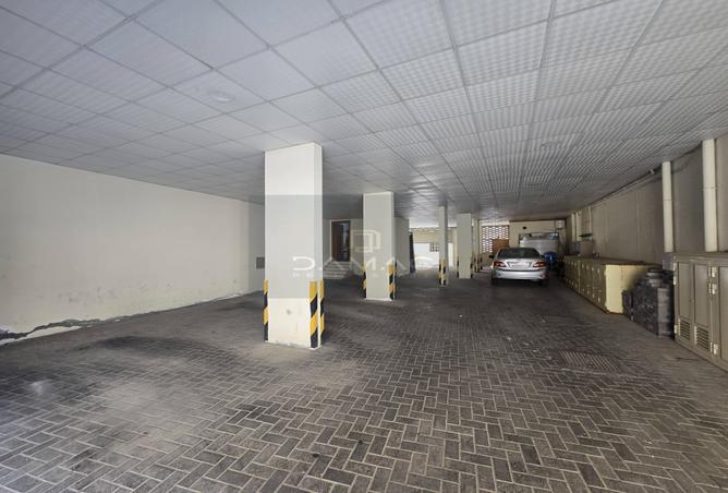 963566 - Property Image 2