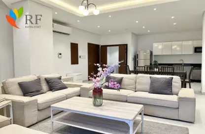 Apartment - 3 Bedrooms - 2 Bathrooms for rent in Janabiya - Northern Governorate
