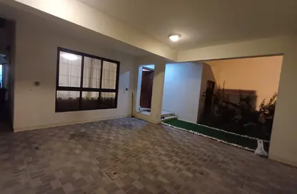 Villa - 3 Bedrooms - 5 Bathrooms for rent in Diyar Al Muharraq - Muharraq Governorate