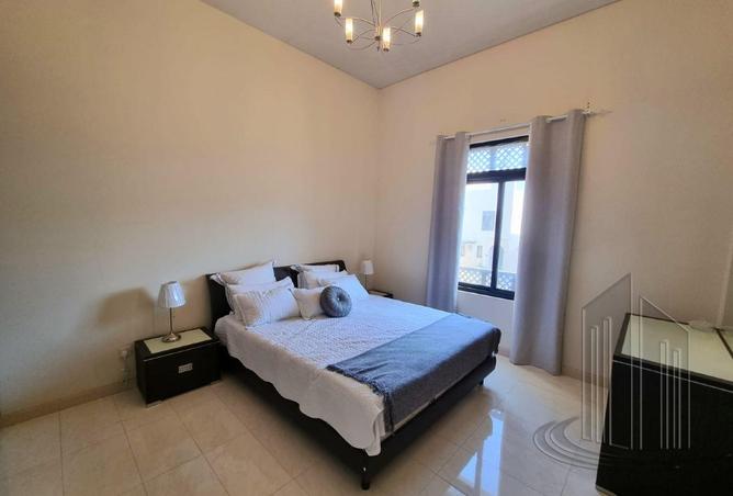938260 - Property Image 2