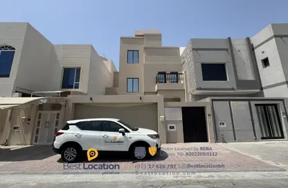 Villa - 3 Bedrooms - 5 Bathrooms for sale in Busaiteen - Muharraq Governorate