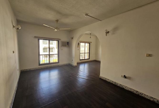 967780 - Property Image 3