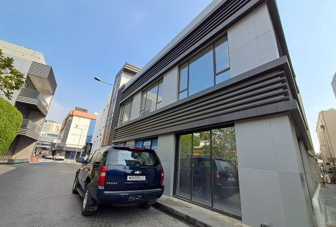 975897 - Property Image 2