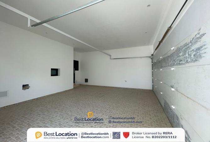 895753 - Property Image 3
