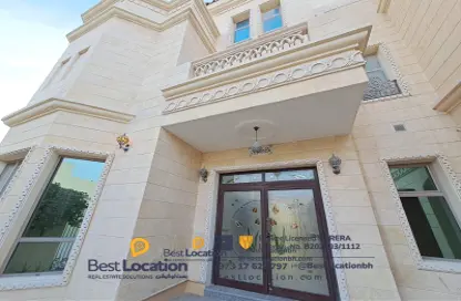 Villa - 6 Bedrooms - 7+ Bathrooms for rent in Arad - Muharraq Governorate