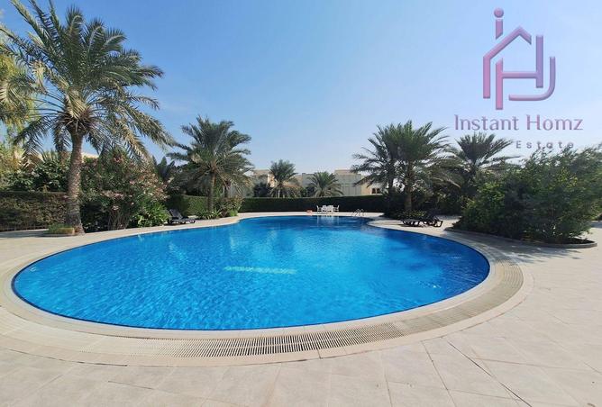 987781 - Property Image 2