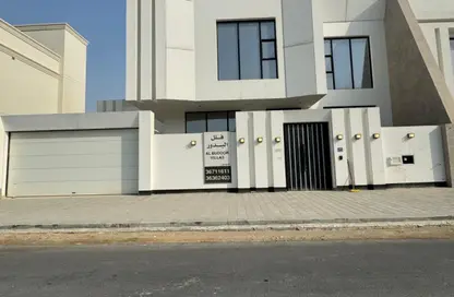 Villa - 4 Bedrooms - 6 Bathrooms for sale in Shakhura - Northern Governorate