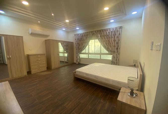 957247 - Property Image 2
