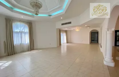 Villa - 4 Bedrooms - 4 Bathrooms for rent in Al Jasra - Northern Governorate