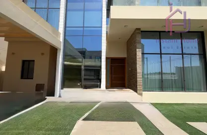 Villa - 5 Bedrooms - 6 Bathrooms for rent in Riffa - Southern Governorate