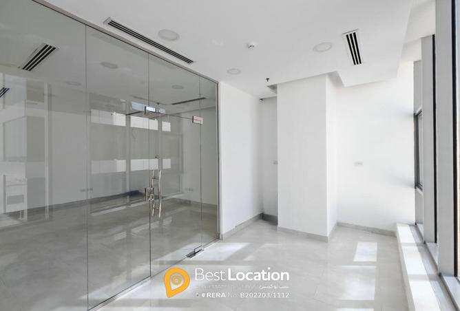 982370 - Property Image 3