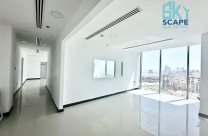 مكتب - استوديو - 2 حمامات للايجار في السيف - محافظة العاصمة