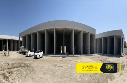 صورة لـ مبنى خارجي متجر - استوديو - 4 حمامات للايجار في سار - المحافظة الشمالية ، صورة رقم 1