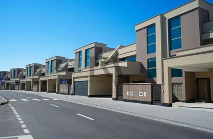 Villa - 4 Bedrooms - 4 Bathrooms for sale in Mozoon - Diyar Al Muharraq - Muharraq Governorate