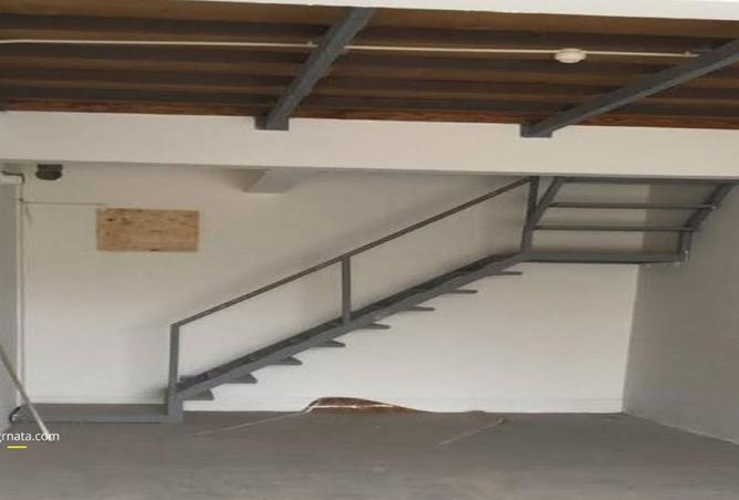 983090 - Property Image 2