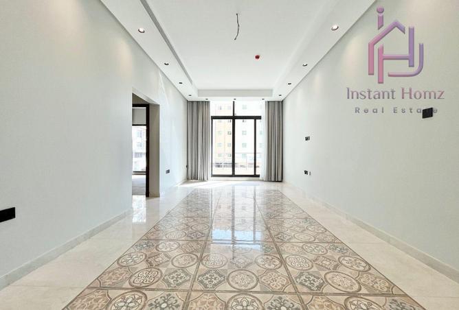 985606 - Property Main Image