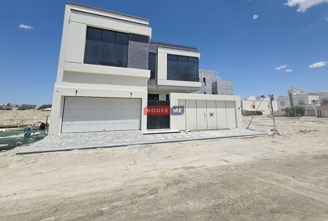 963810 - Property Image 3