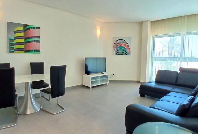 971910 - Property Image 2