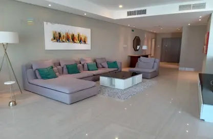 Living Room image for: Apartment - 3 Bedrooms - 4 Bathrooms for rent in The Lagoon - Amwaj Islands - Muharraq Governorate, Image 1