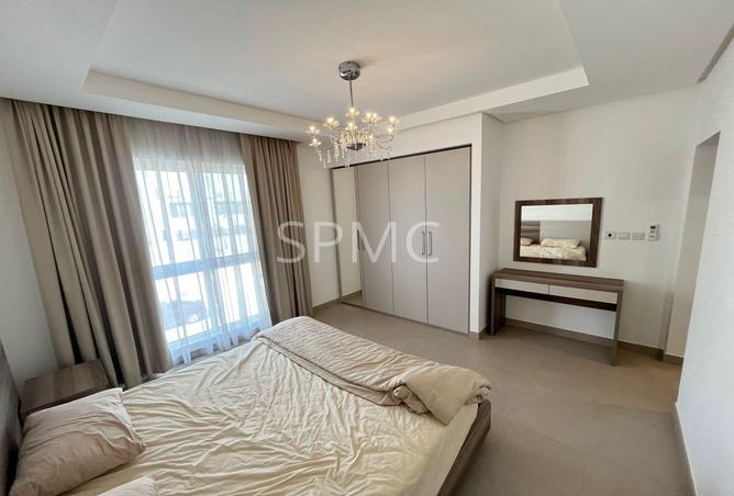 990421 - Property Image 2