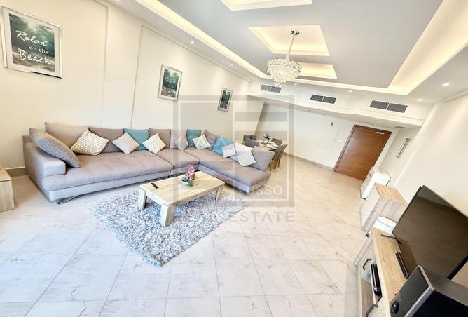 988967 - Property Image 2