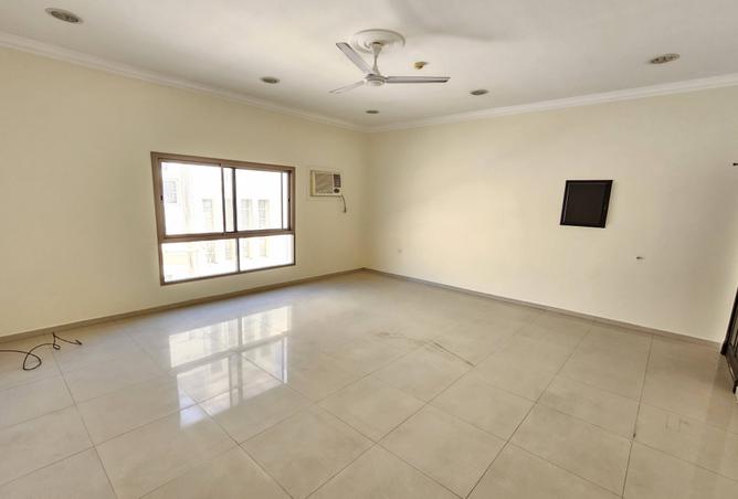 962430 - Property Image 2