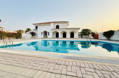 Villa - 5 Bedrooms - 5 Bathrooms for rent in Janabiya - Northern Governorate