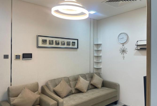 964043 - Property Image 3