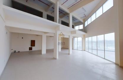 Shop - Studio for rent in Ras Zuwayed - Southern Governorate