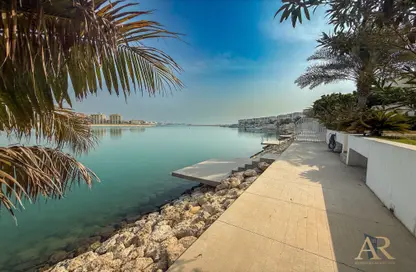 Villa - 3 Bedrooms - 4 Bathrooms for rent in Dareena - Dilmunia Island - Muharraq Governorate