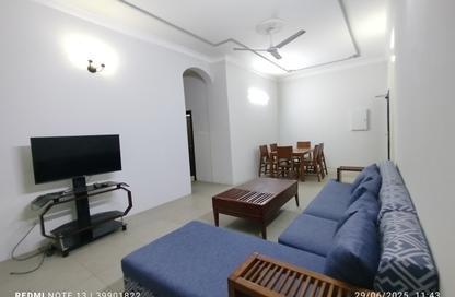 Apartment - 2 Bedrooms - 2 Bathrooms for rent in Mahooz - Manama - Capital Governorate
