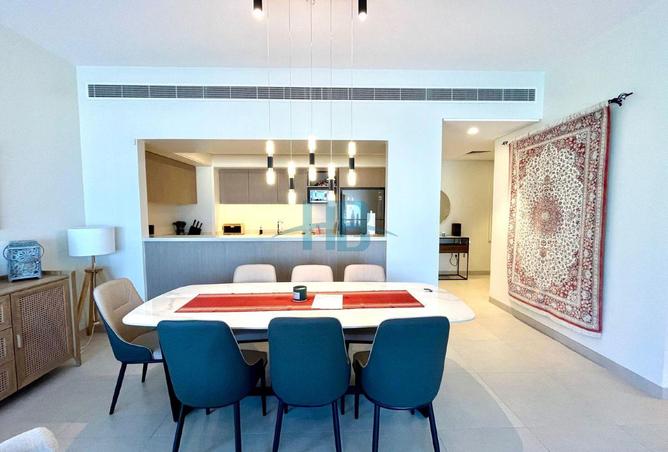951905 - Property Image 2