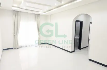 Apartment - 2 Bedrooms - 2 Bathrooms for rent in Hidd - Muharraq Governorate