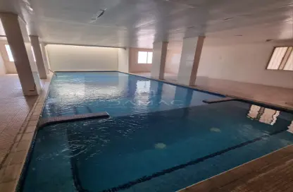Apartment - 2 Bedrooms - 2 Bathrooms for rent in Manama - Capital Governorate