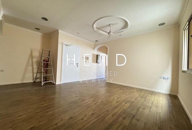 969020 - Property Image 2